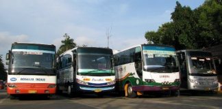 bus ke kampung inggris