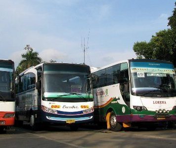 bus ke kampung inggris