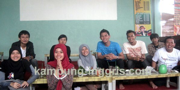 warung makan di Kampung Bahasa Inggris Pare